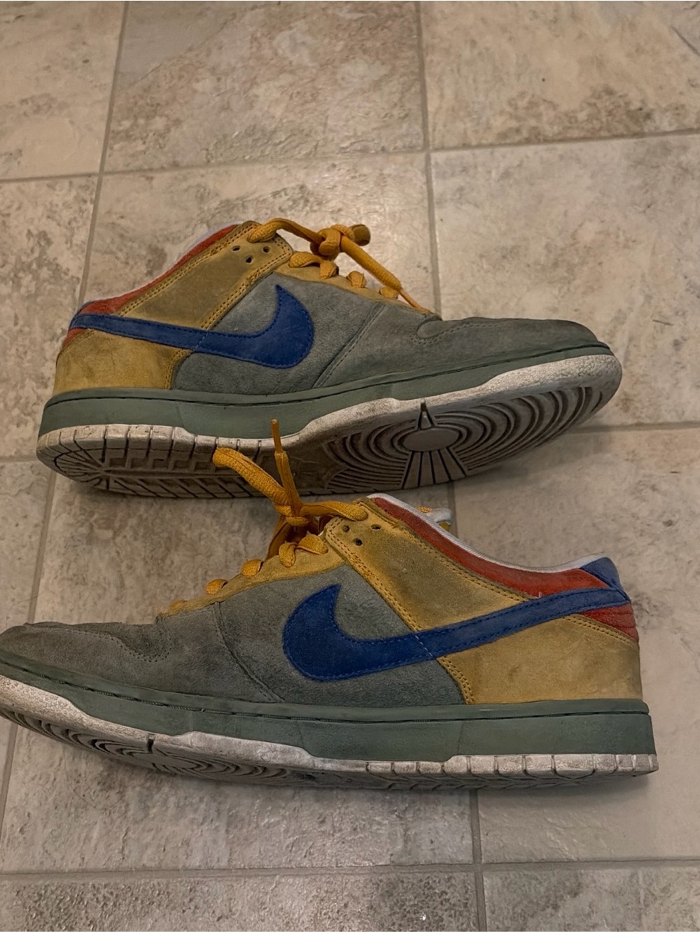 Size 10.5 - Nike Dunk Premium SB Low Puff N Stuff - Picture 2 of 10